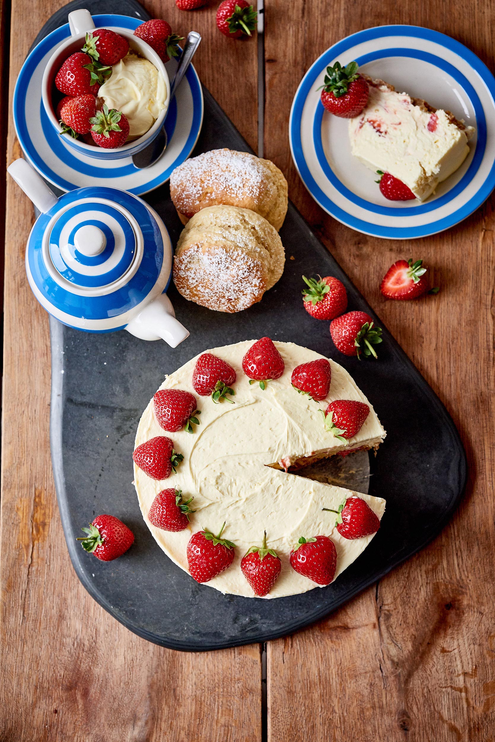 A fresh westcountry cheesecake with strawberries and cream