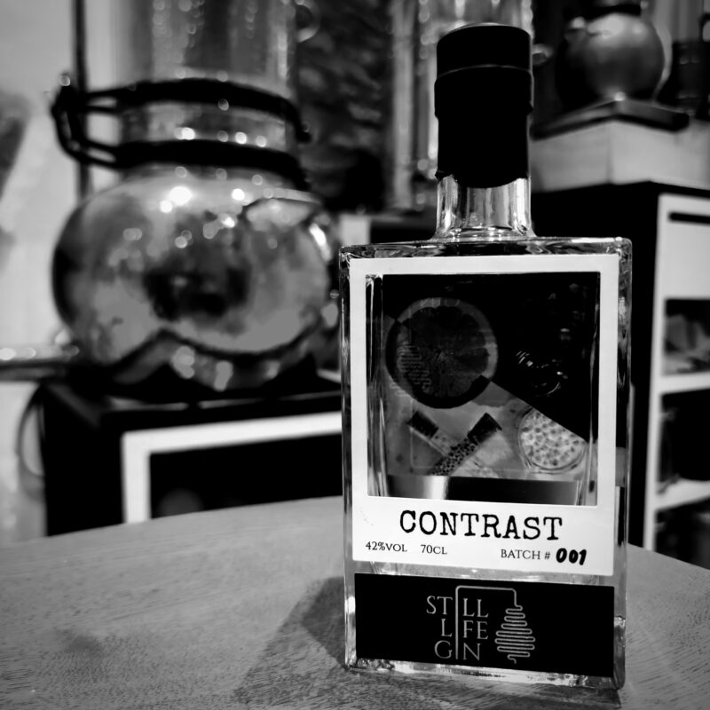 Contrast Gin